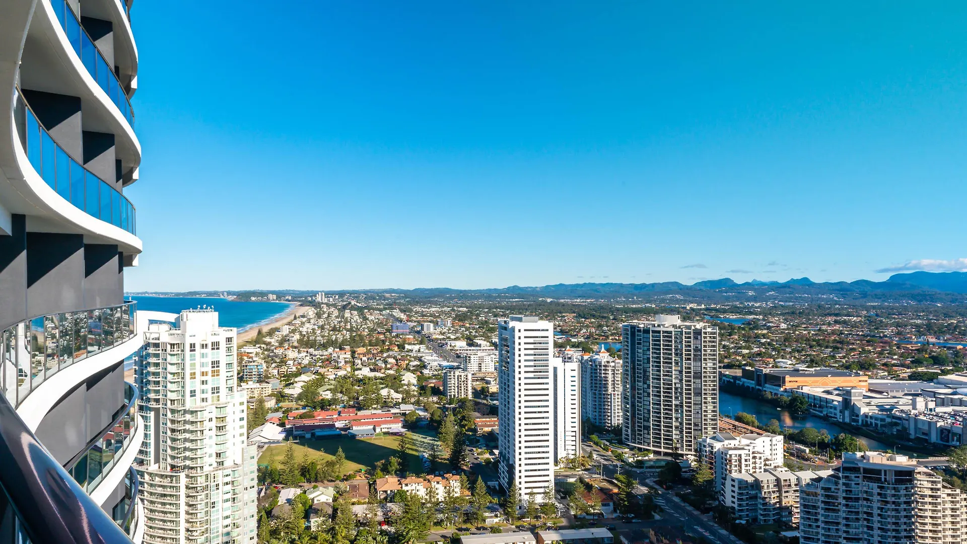 Peppers Broadbeach Gold Coast Apartahotel