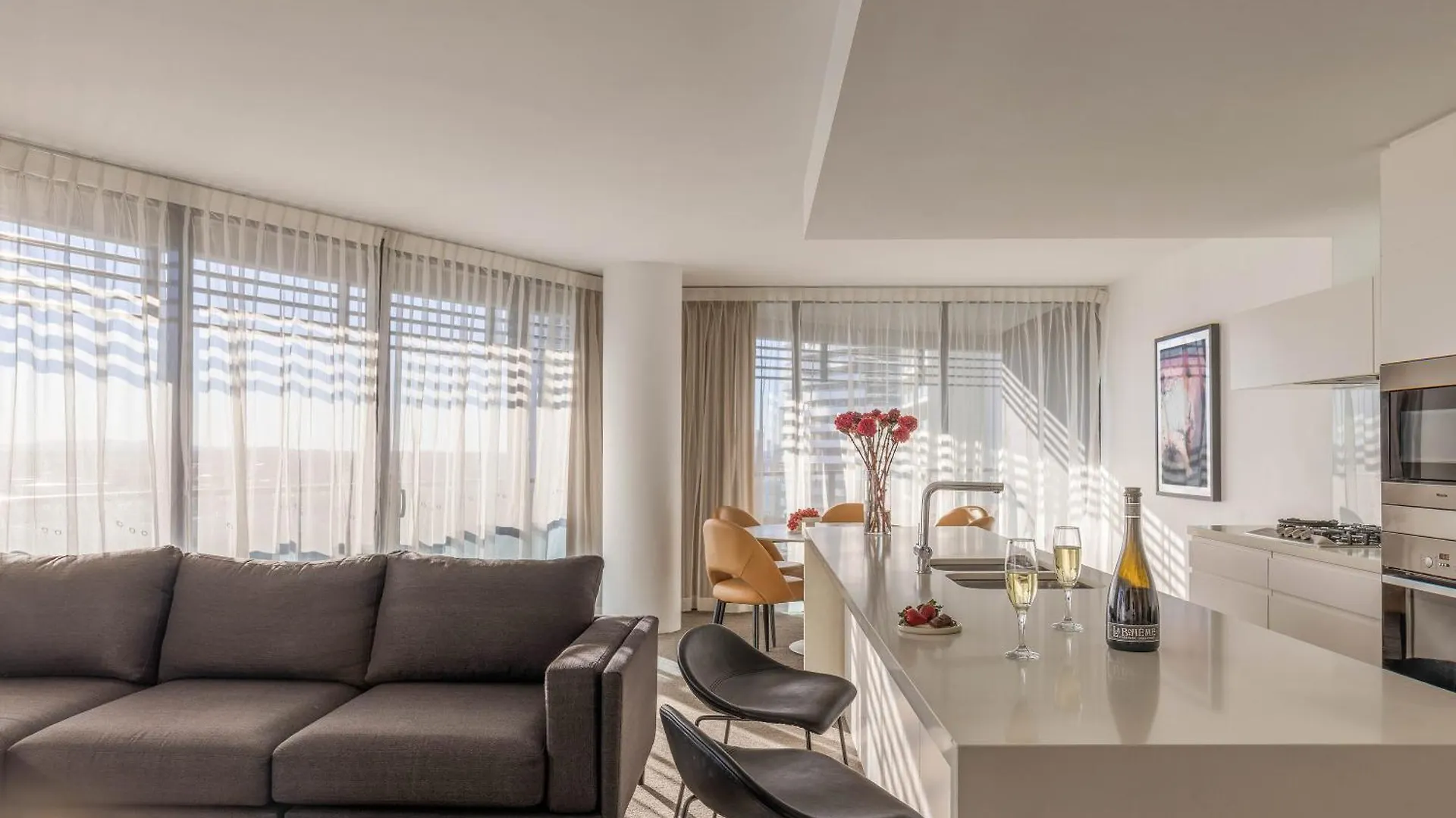 Peppers Broadbeach Gold Coast 5*,